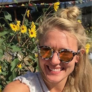 Meet your Posher, Ashlee